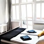 לינה וארוחת בוקר Wilda 3*