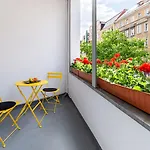 לינה וארוחת בוקר Wilda